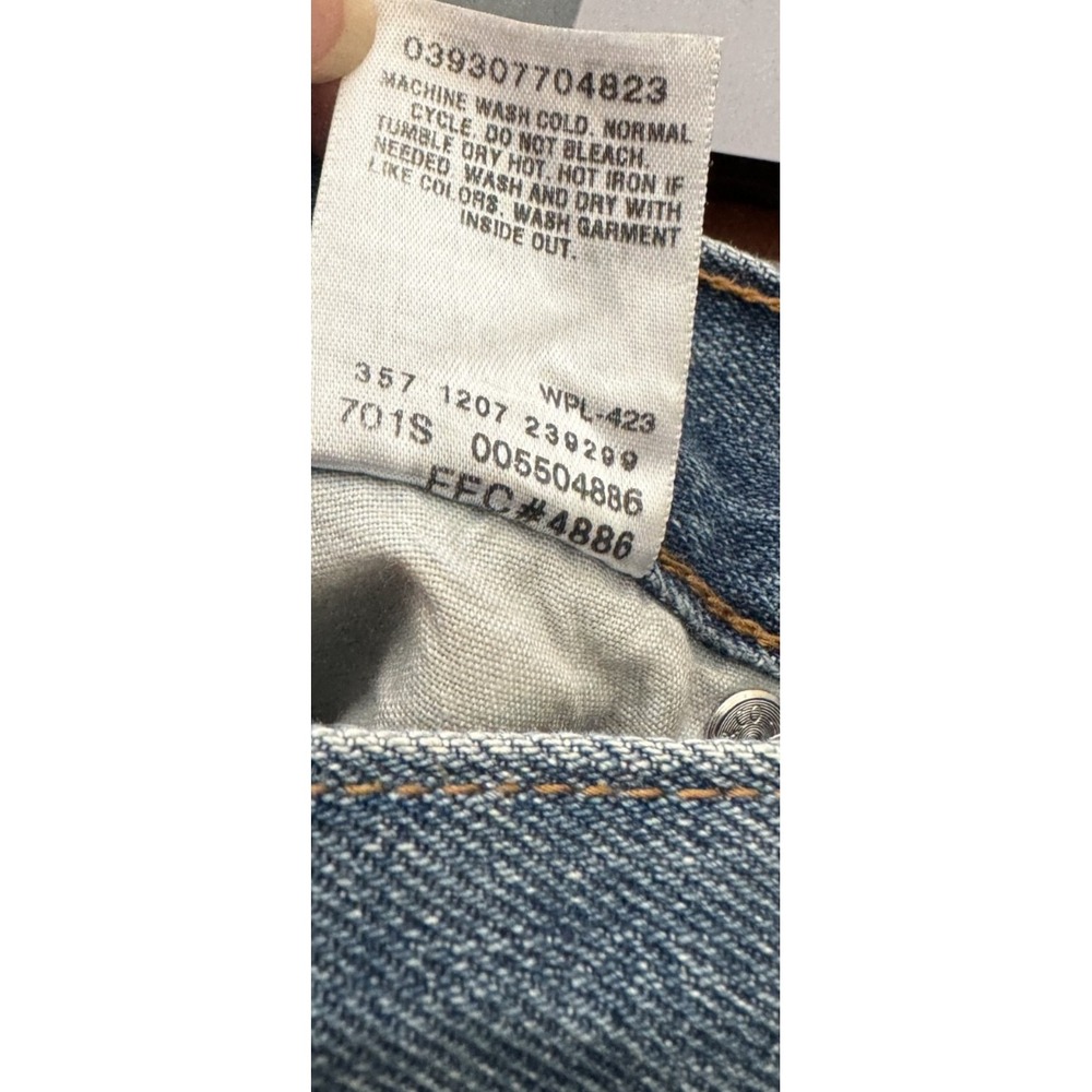 Levi's 550 Jeans Men's 33x32 Relaxed Fit Blue Denim 100% Cotton Older 2000s - Picture 8 of 8